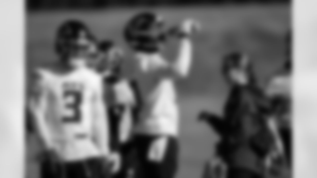 Atlanta Falcons outside linebacker Divine Deablo #0 during practice at Atlanta Falcons Training Facility in Flowery Branch, Georgia, on Thursday, January 1, 2026. (Photo by Taylor McLaughlin/Atlanta Falcons)