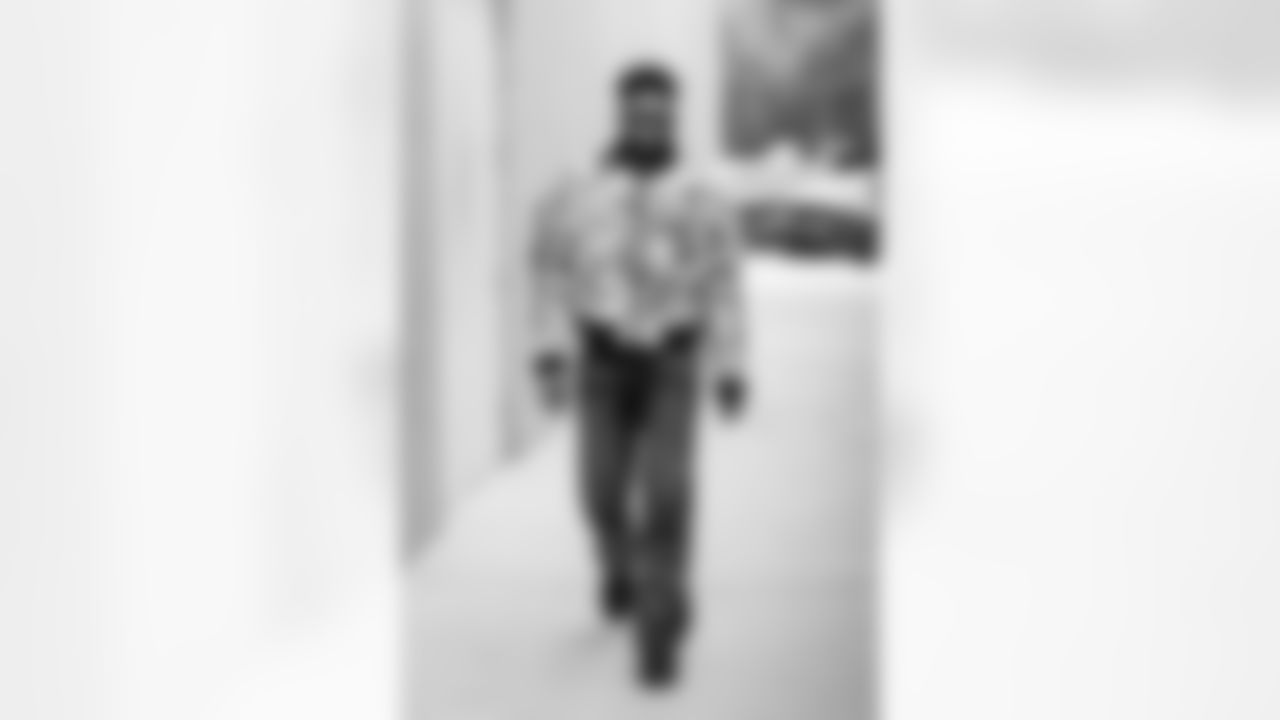 Atlanta Falcons wide receiver KhaDarel Hodge #4 arrives before the Week 14 Game against the Seattle Seahawks at Mercedes-Benz Stadium in Atlanta, Georgia on Sunday, December 7, 2025. (Photo by Ken Griffey Jr./Atlanta Falcons)