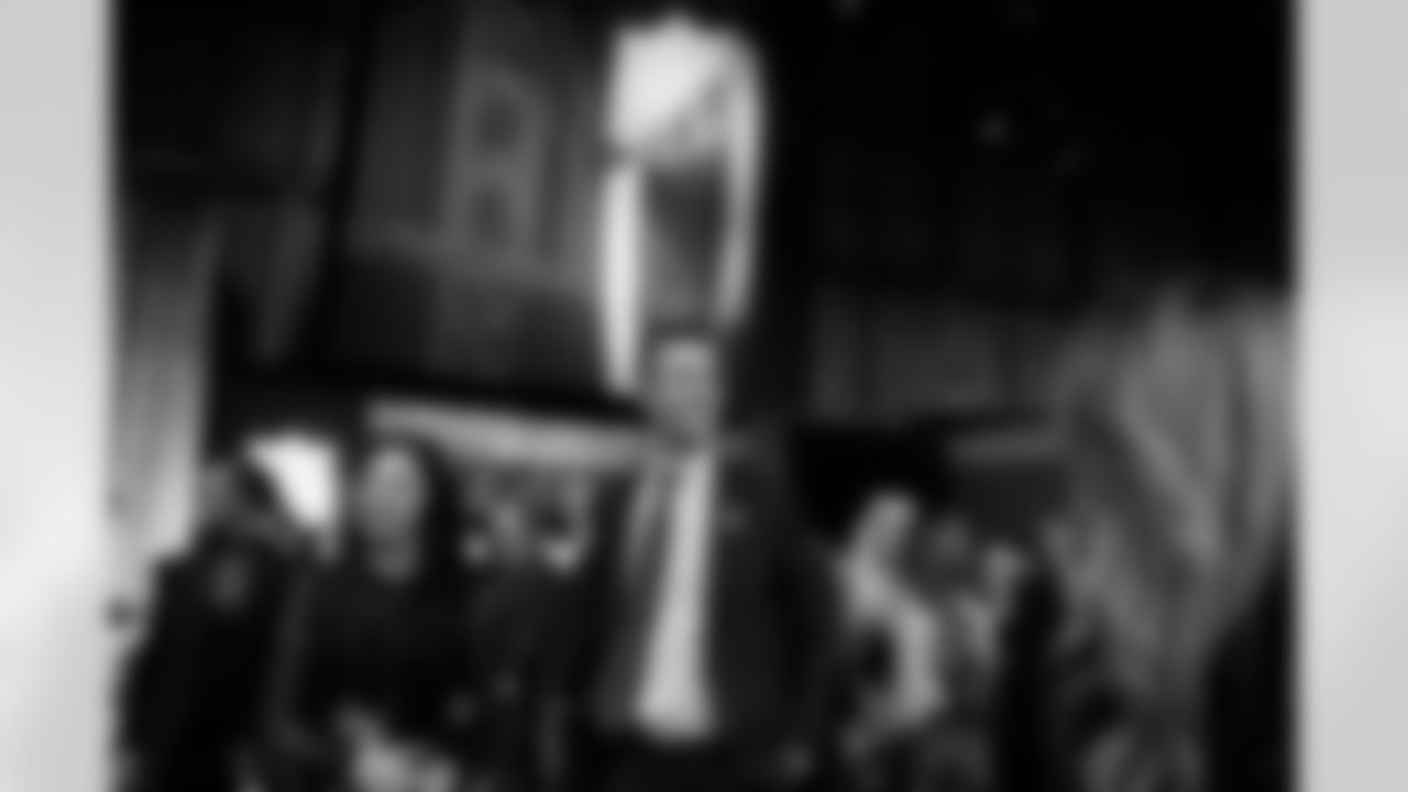 Former NFL player Matt Ryan, middle, arrives for football's NFL Honors award show in San Francisco, Thursday, Feb. 5, 2026. (AP Photo/Brynn Anderson)