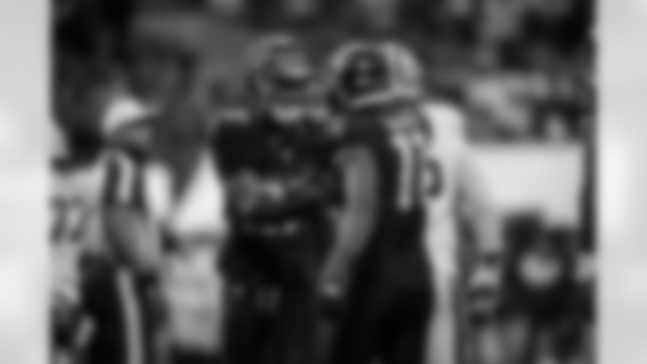 Atlanta Falcons edge rusher James Pearce Jr. #27 makes a record breaking sack during the Week 18 Game against the New Orleans Saints at Mercedes-Benz Stadium in Atlanta, Georgia on Sunday, January 4, 2026. (Photo by Jay Bendlin/Atlanta Falcons)