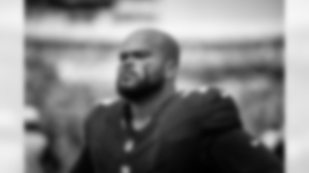 OL Jermaine Eluemunor