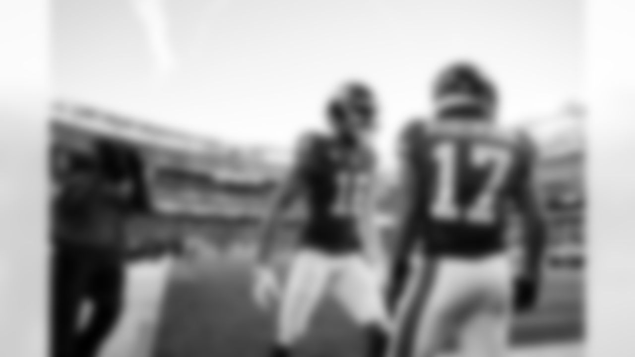 WR Wan'Dale Robinson (17)