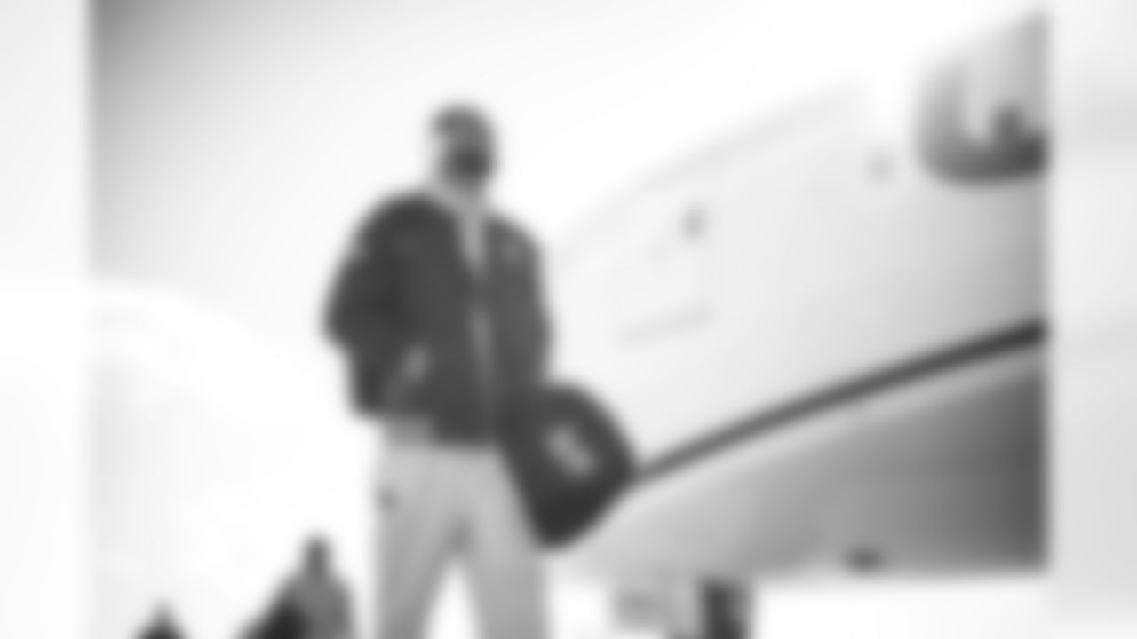 WR Darius Slayton (18)