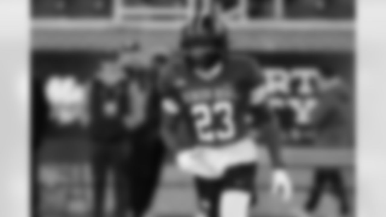 American Team safety Jalon Kilgore (23), of South Carolina, runs through drills during practice for the Senior Bowl NCAA college football game Tuesday, Jan. 27, 2026, in Mobile, Ala. (AP Photo/Butch Dill)