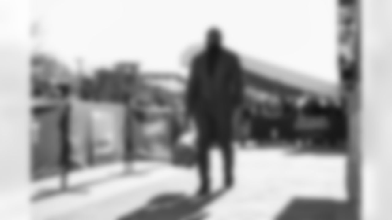 T Andrew Thomas (78)