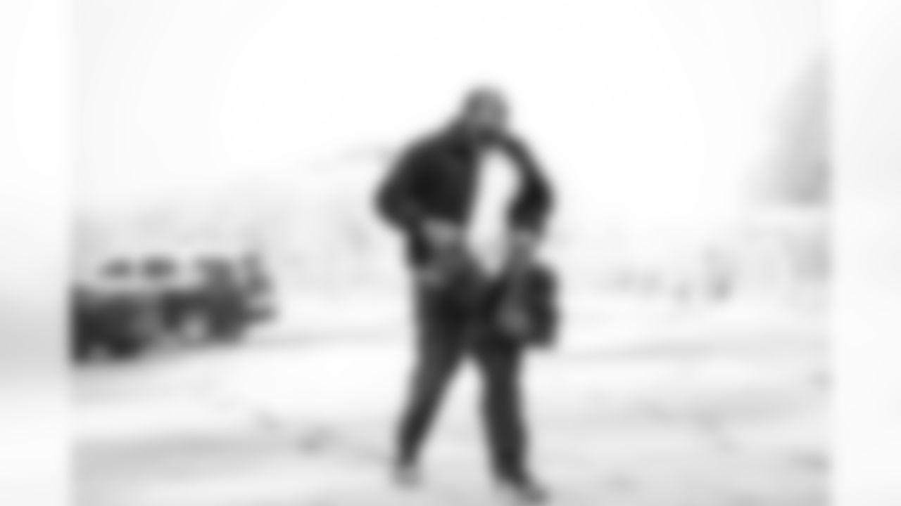 G Aaron Stinnie (64)