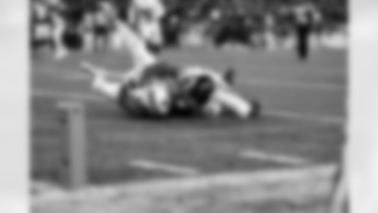 ILB Bobby Okereke (58)