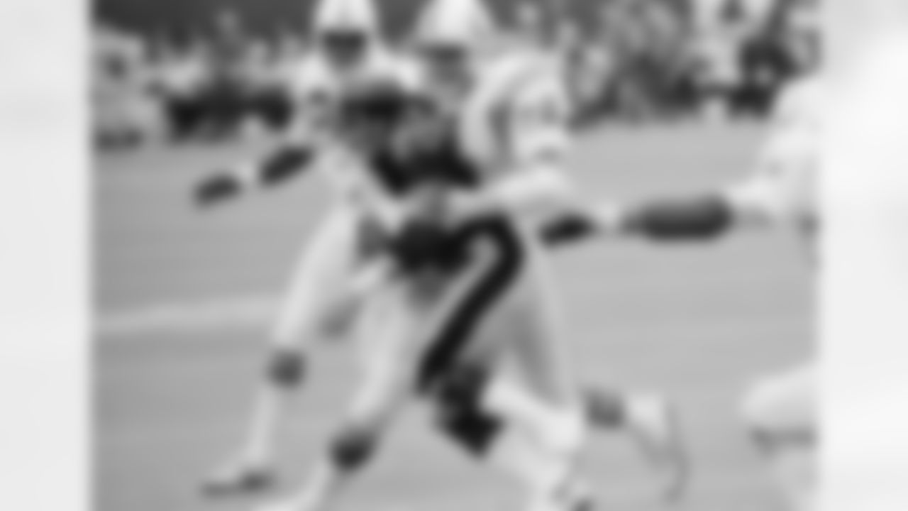 DT John Dutton - Baltimore Colts (1974)