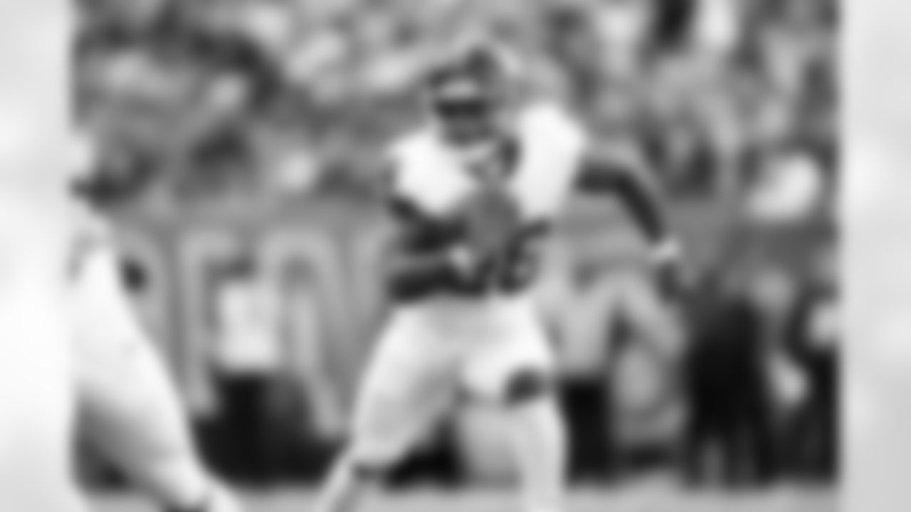 RB Devin Singletary (26)