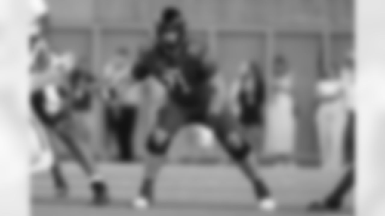 No. 29 Caleb Lomu, OT, Utah