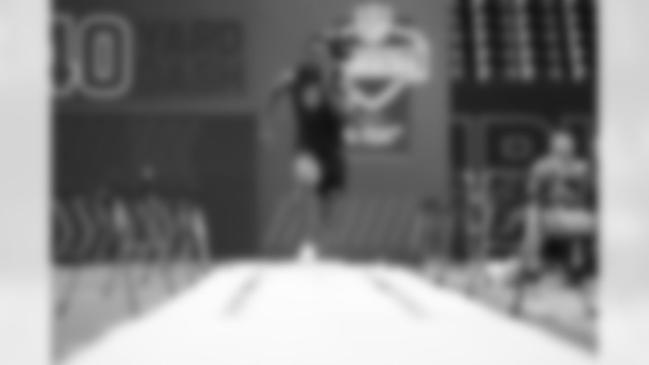 Penn State tight end Khalil Dinkins (05) runs the 40-yard dash during the 2026 NFL Scouting Combine on Friday, February 27, 2026 in Indianapolis, Indiana. (Cooper Neill/NFL)