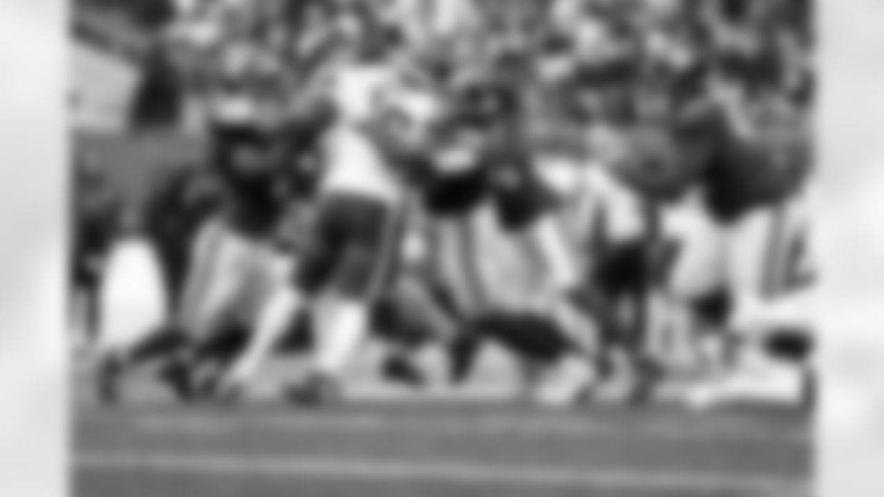 ILB Bobby Okereke (58)