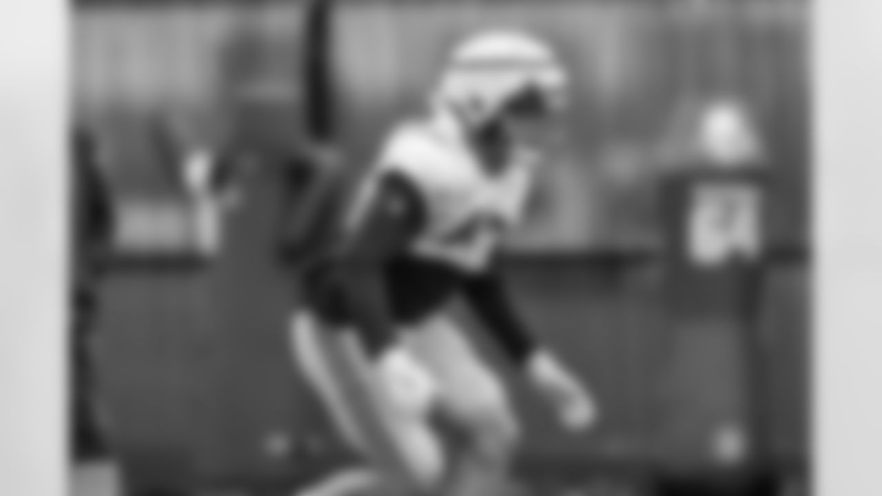 LB Ty Summers (47)