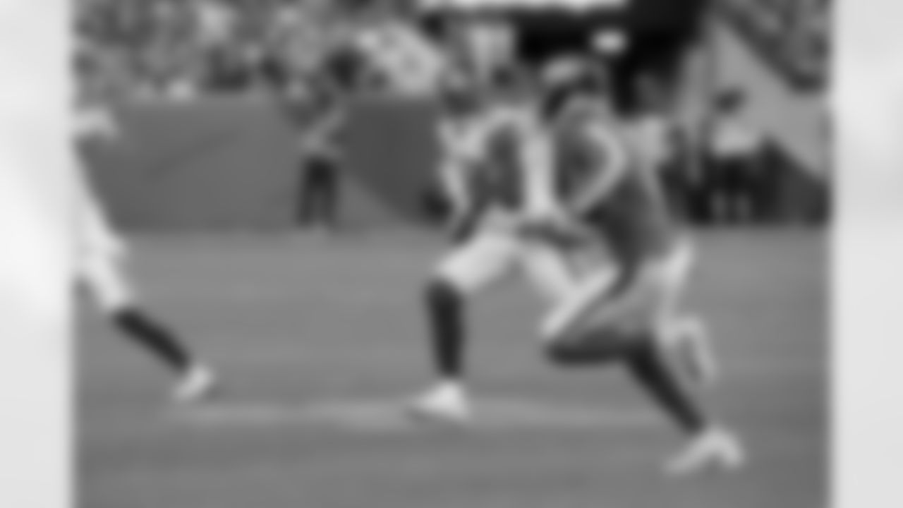 ILB Bobby Okereke (58)