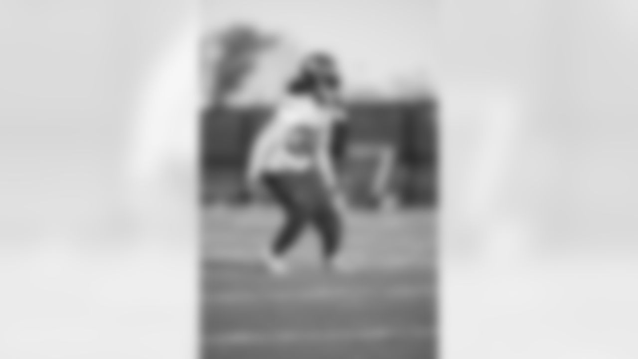 DB Stantley Thomas-Oliver - Declared Non-Football Injury (July 23)