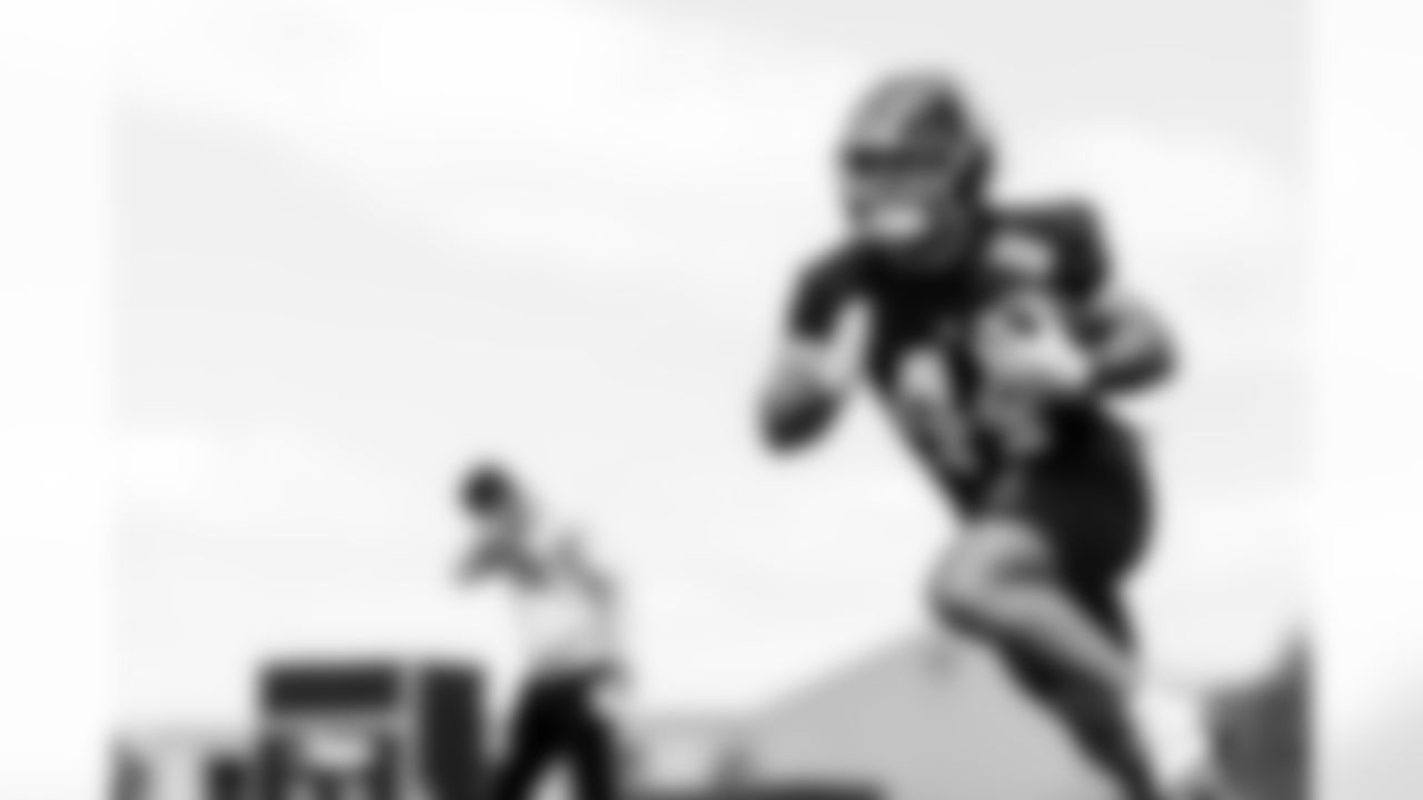 RB Cam Skattebo