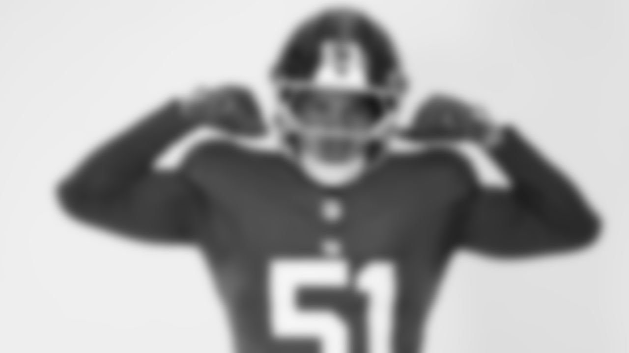 New York Giants defensive end Abdul Carter (51) poses for a portrait during the NFLPA Rookie Premiere on Saturday, May 17, 2025 in Thousand Oaks, Calif. (Ben Liebenberg/NFL)