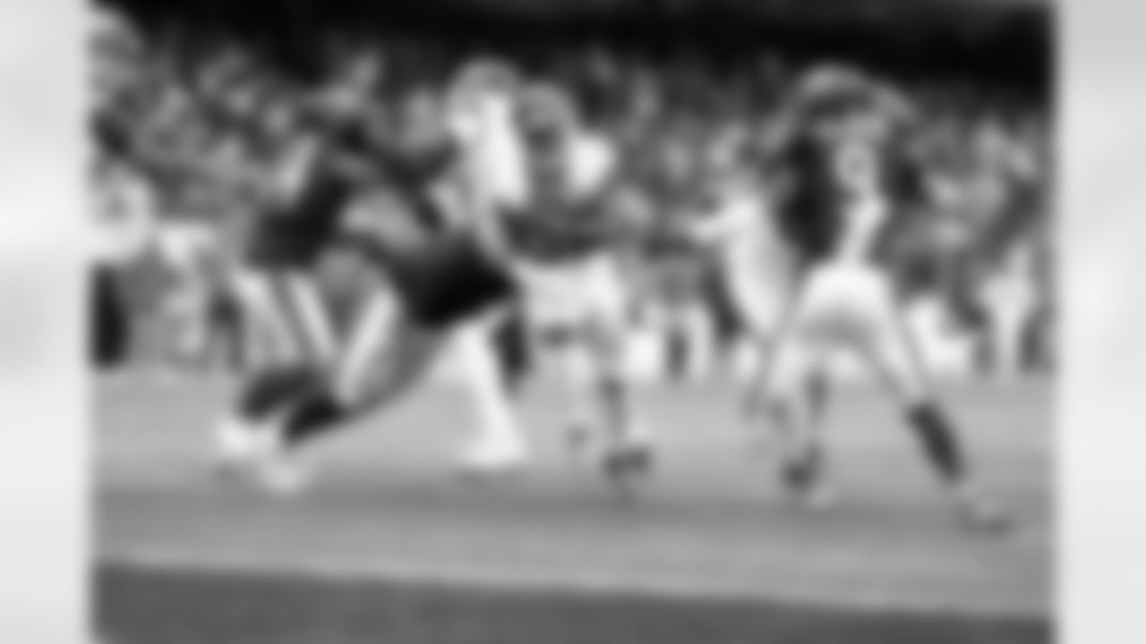 RB Devin Singletary (26)