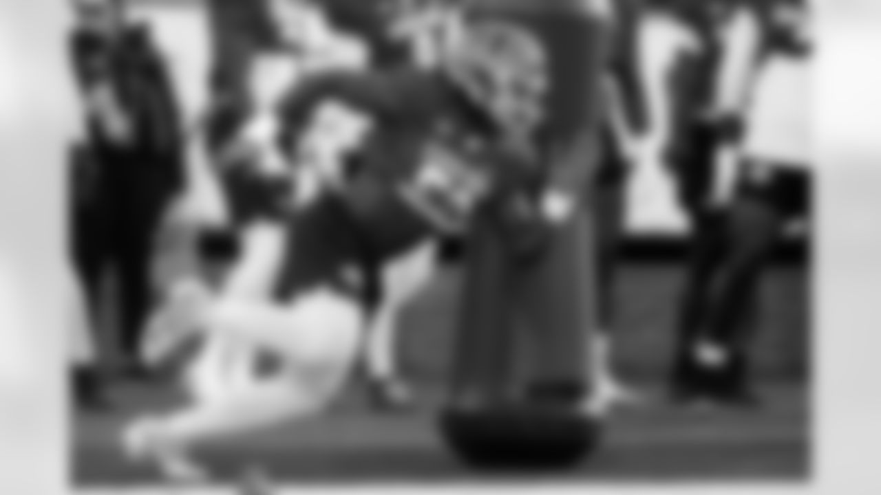 American Team defensive lineman Gabe Jacas (52), of Illinois, runs through drills during practice for the Senior Bowl NCAA college football game Tuesday, Jan. 27, 2026, in Mobile, Ala. (AP Photo/Butch Dill)