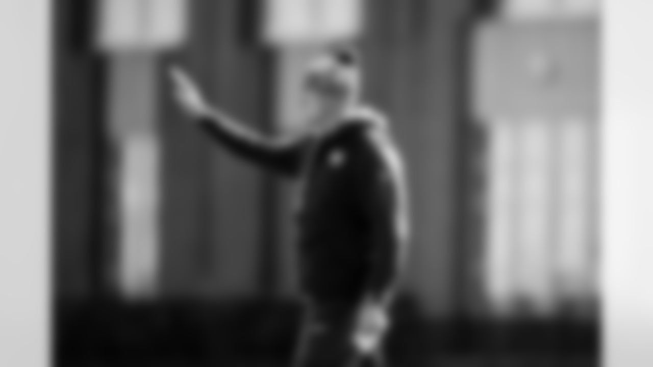 Assistant Head Coach and Offensive Coordinator Mike Kafka