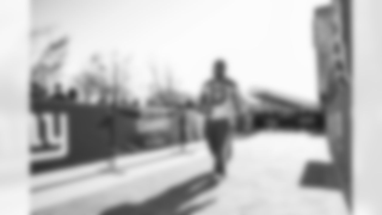 RB Devin Singletary (26)