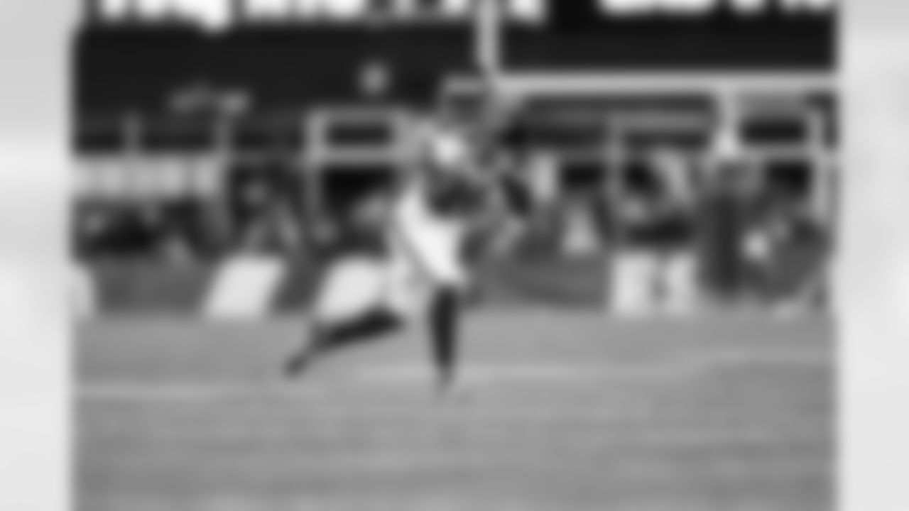 RB Devin Singletary (26)