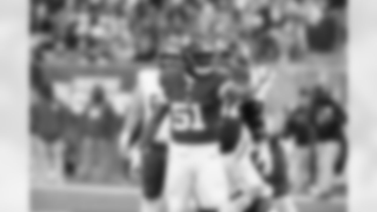 New York Giants linebacker Abdul Carter (51)