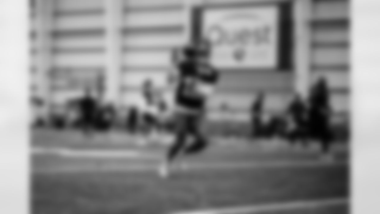 WR Darius Slayton (18)