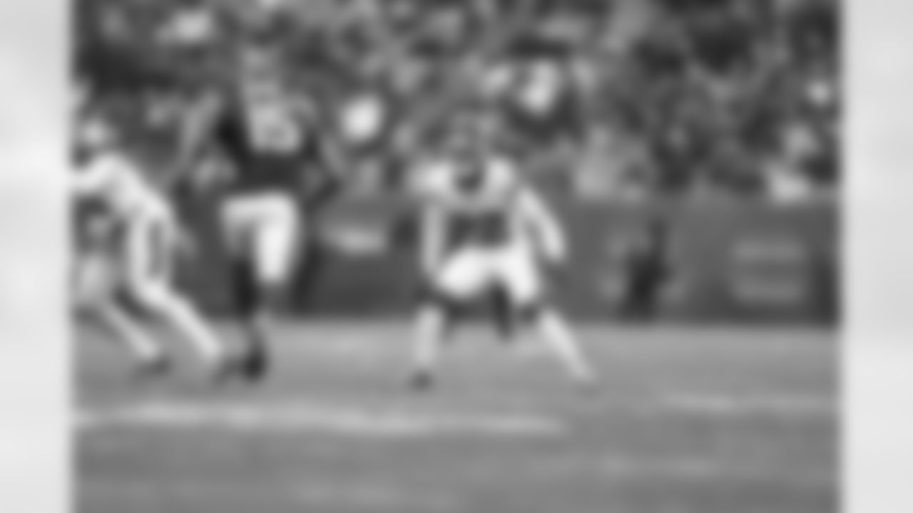 CB Dru Phillips (22)