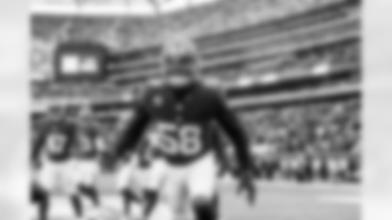 ILB Bobby Okereke (58)