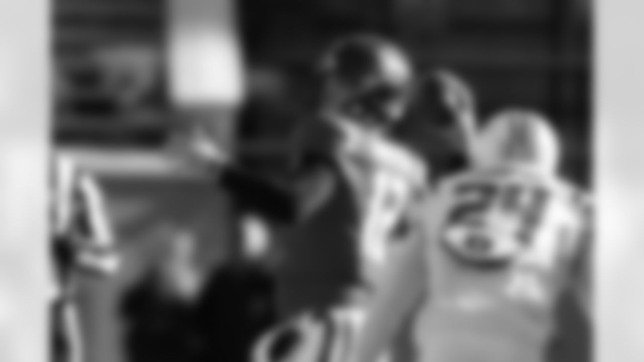 National Team quarterback Sawyer Robertson (12), of Baylor, throws a pass during the second half of the Senior Bowl NCAA college football game Saturday, Jan. 31, 2026, in Mobile, Ala. (AP Photo/Butch Dill)