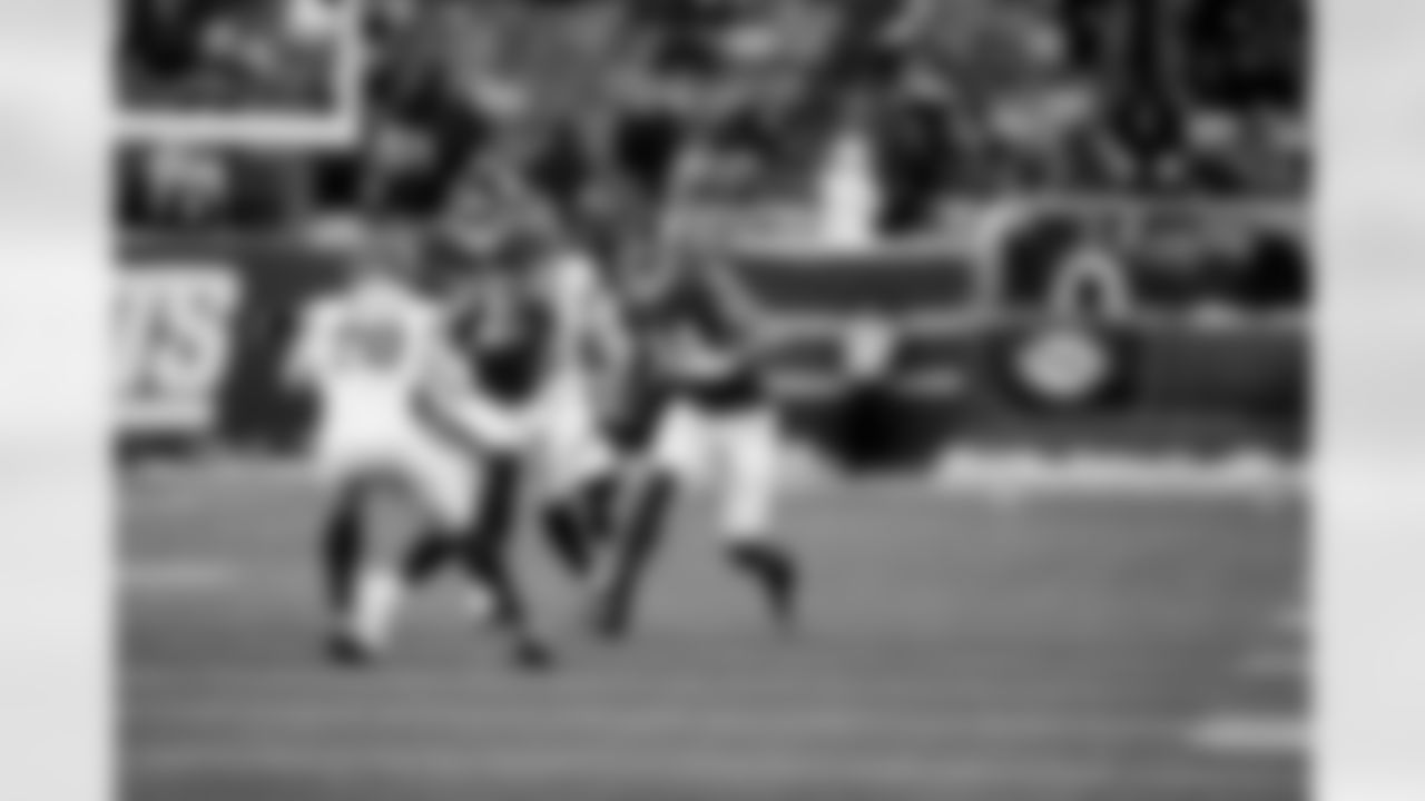 TE Theo Johnson (84)