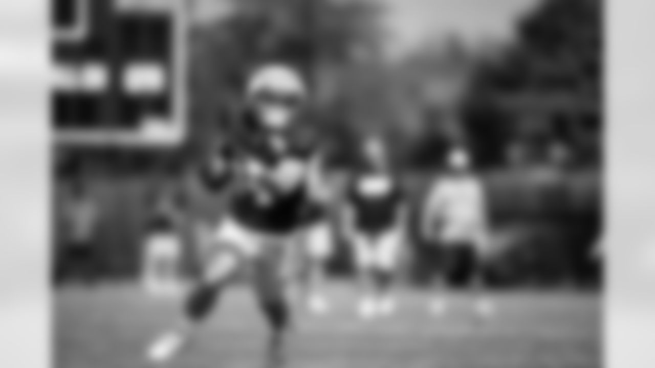 RB Cam Skattebo (44)