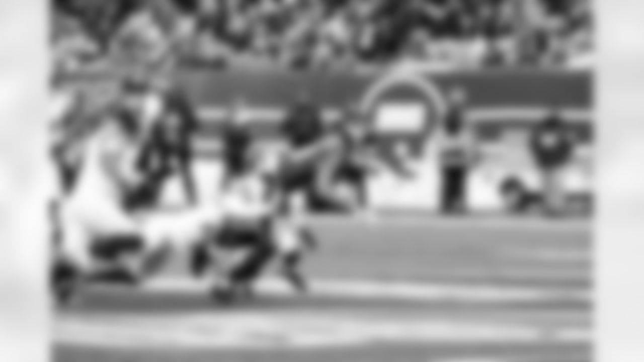 WR Darius Slayton (18)