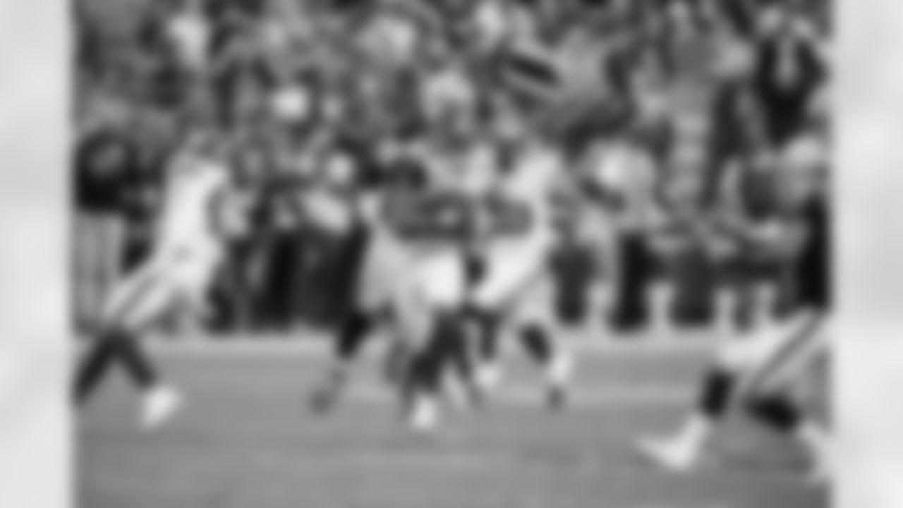 ILB Bobby Okereke (58)