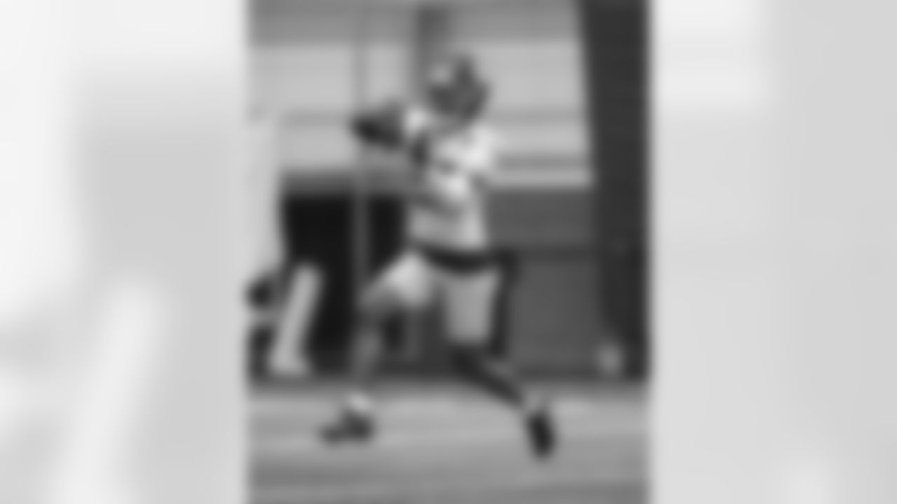 CB Korie Black (25)