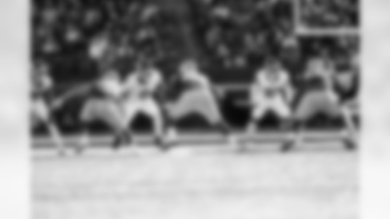 OLB Brian Burns (0), LB Demetrius Flannigan-Fowles (33)