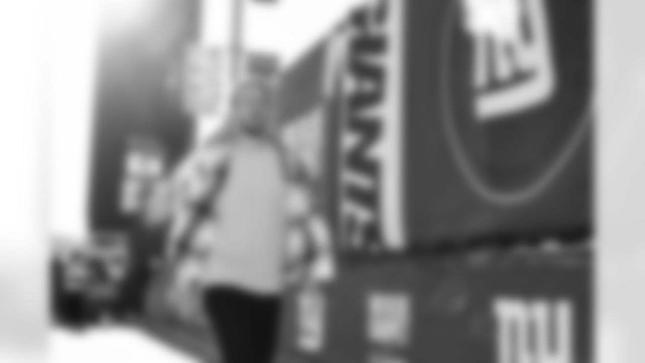 TE Zach Davidson (39)