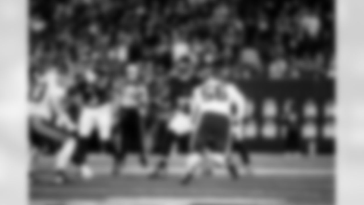 OL Marcus Mbow (71)