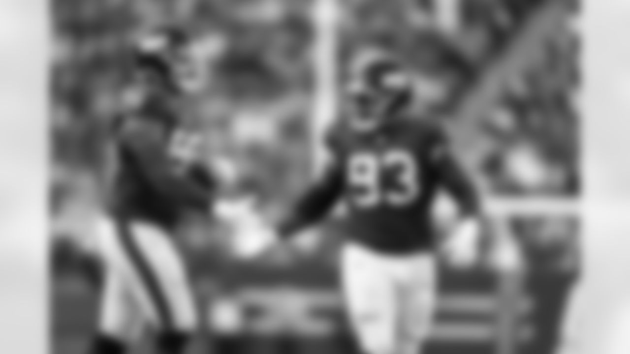 DT Roy Robertson-Harris (95), DL Rakeem Nuñez-Roches (93)