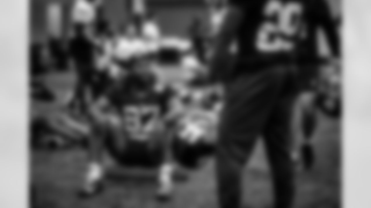WR Ihmir Smith-Marsette (87)