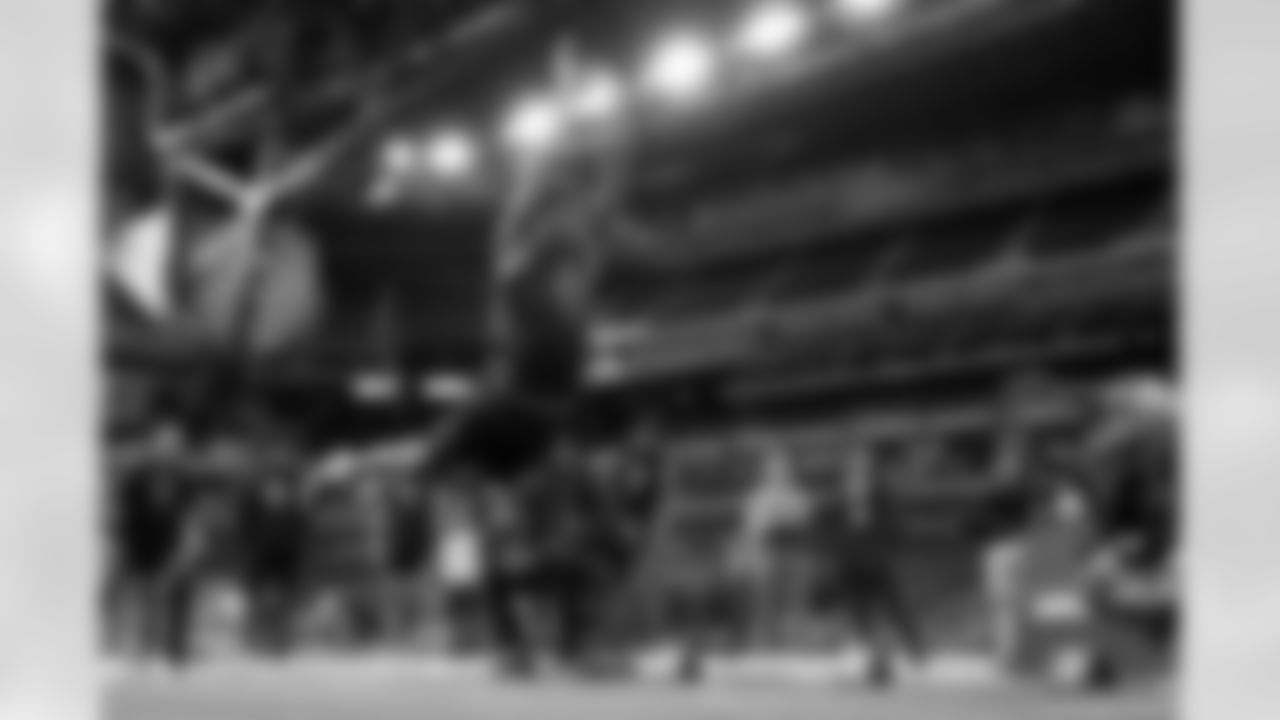 Washington defensive back Ephesians Prysock (27) participates in the broad jump during the 2026 NFL Scouting Combine on Friday, February 27, 2026 in Indianapolis, Indiana. (Lauren Leigh Bacho/NFL)