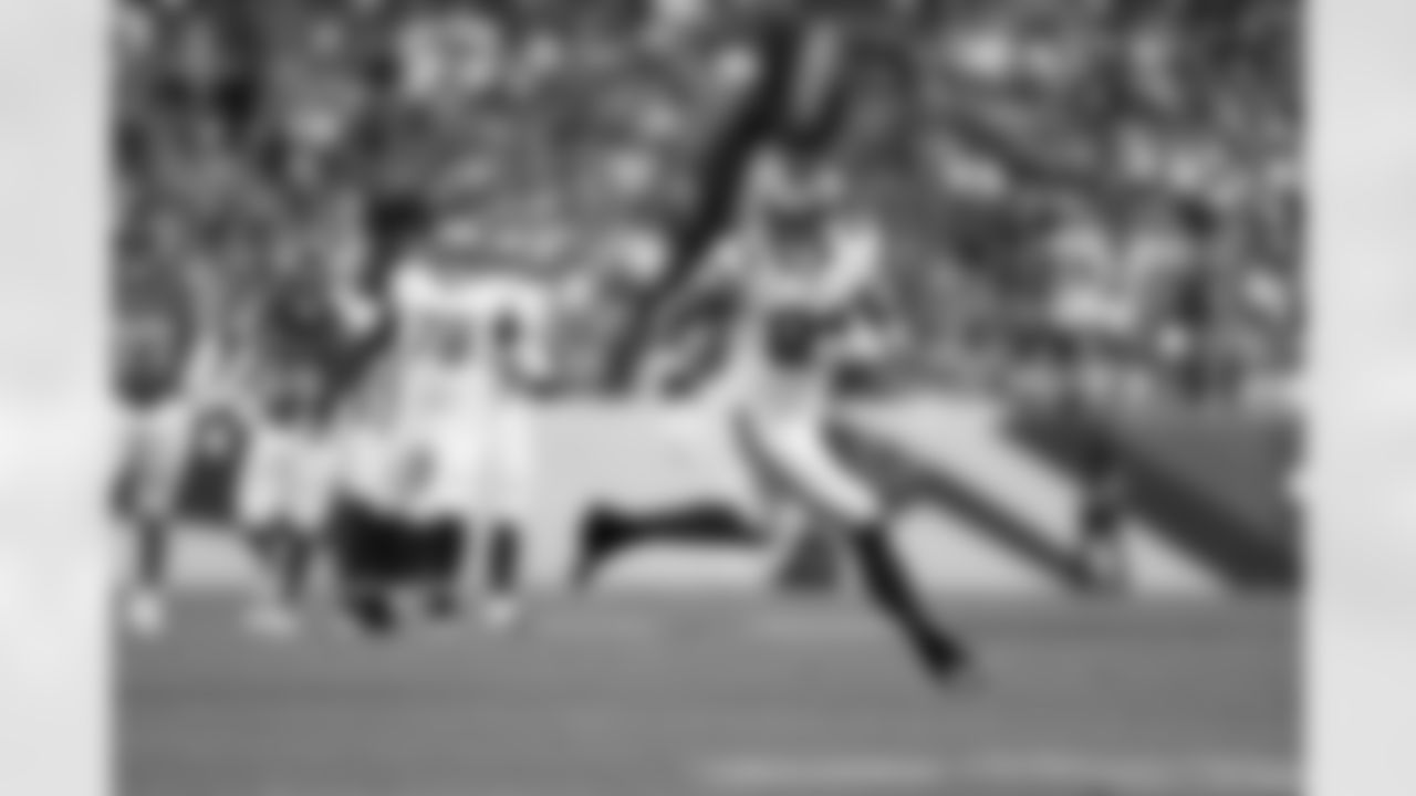 TE Theo Johnson (84)