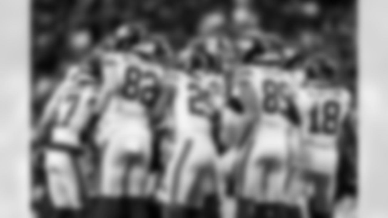 25_1228_RadidersLR_379