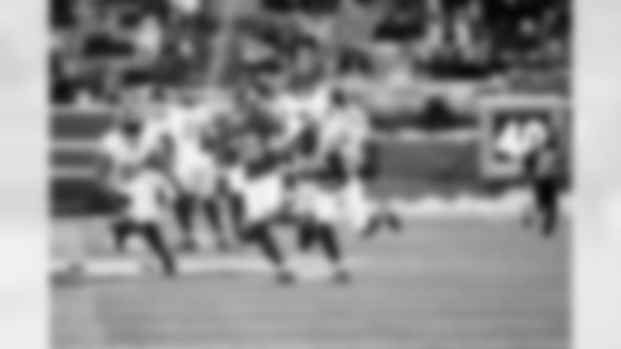 WR Darius Slayton (18)