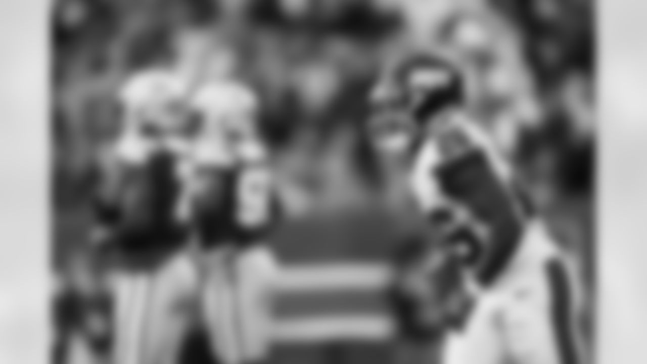 RB Devin Singletary (26)