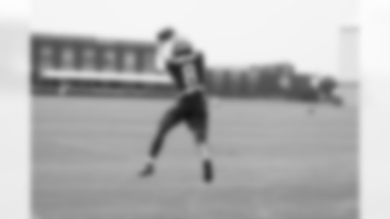 New York Giants safety Jevon Holland (8)