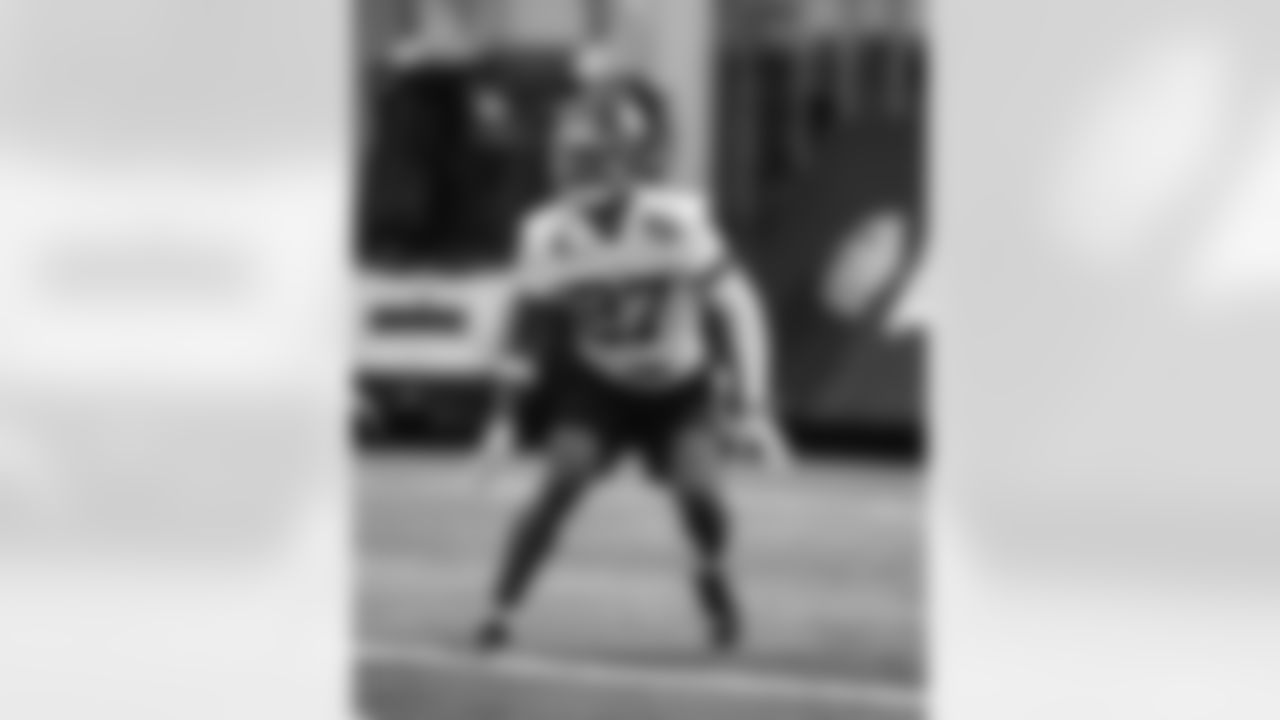 S Tyler Nubin (27)