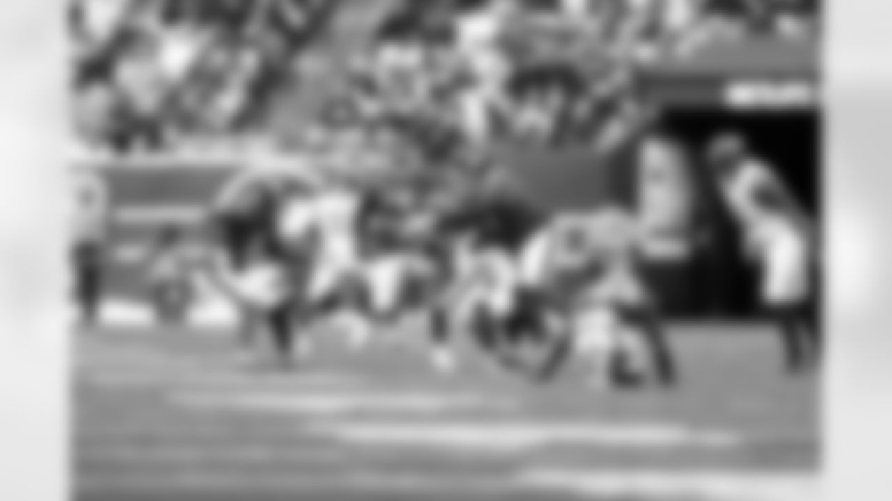 OLB Abdul Carter (51), DL Dexter Lawrence II (97)