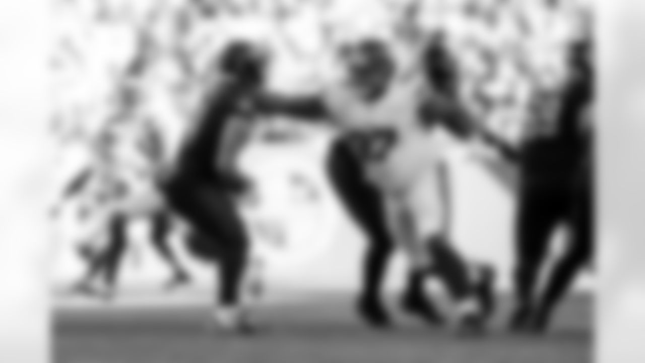 NT Dexter Lawrence II (97)